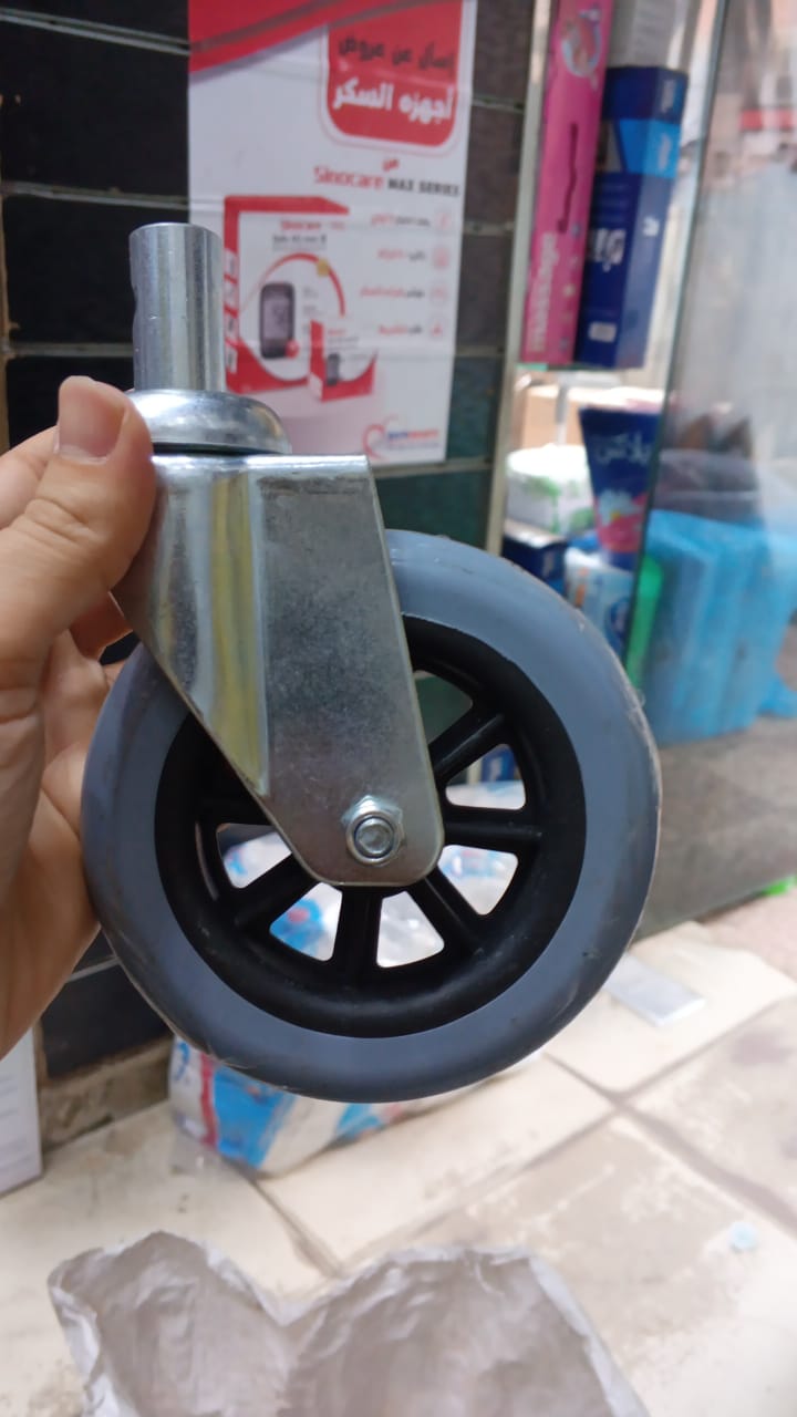 عجل لكرسى حمام متحرك نيكل عجل صغير مستورد ( قطعة )